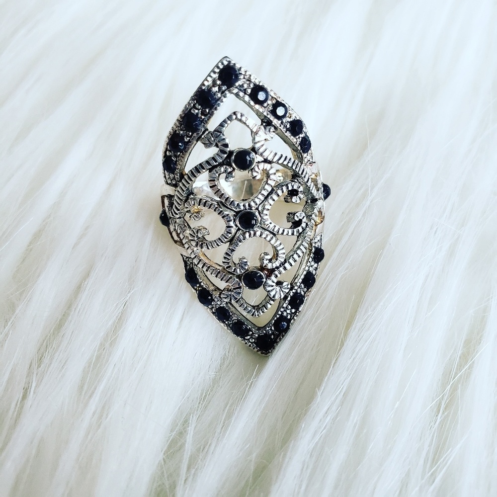 Statement Ring Silver With Black Stones Vintage - image 1